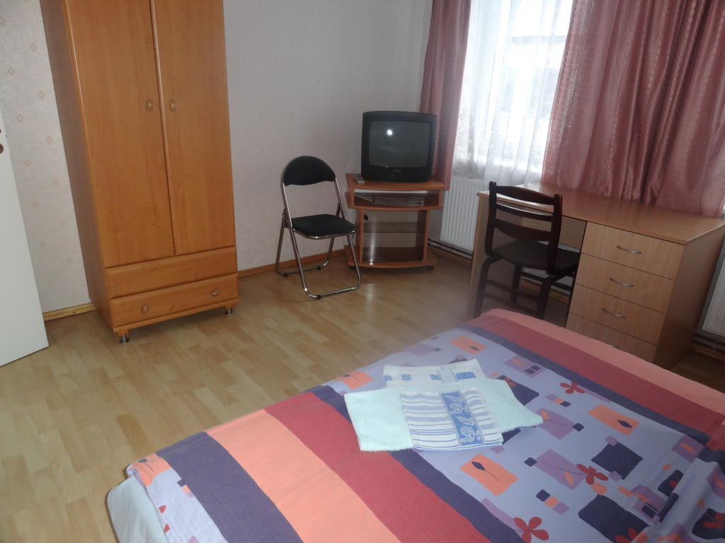 Hotel Rebir Daugavpils Quarto foto